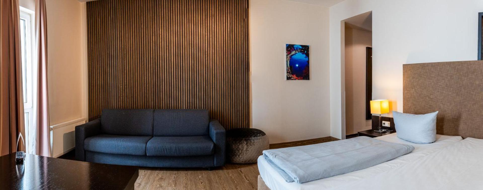 Friendly Cityhotel Oktopus Siegburg Exteriör bild